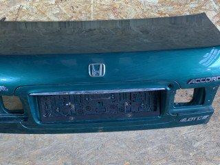 крышка багажника (дверь 3-5) Honda Accord 5 поколение [рестайлинг] 1997, 2.0 л., бензин, МКПП, седан