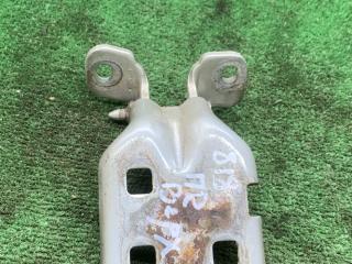 петля двери Chrysler Voyager 3 поколение 1999, 2.4 л., бензин, АКПП, минивэн