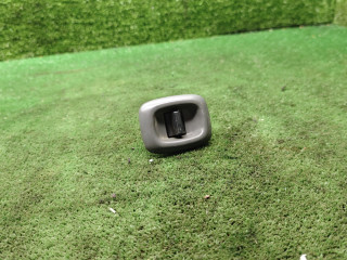 кнопка стеклоподъемника двери задней левой Suzuki Baleno 1 поколение 1997, 1.6 л., бензин, МКПП, универсал