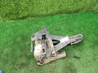 замок двери задней левой Ford Fiesta 5 поколение [рестайлинг] 2005, 1.6 л., дизель, МКПП, хетчбэк 5 дв.