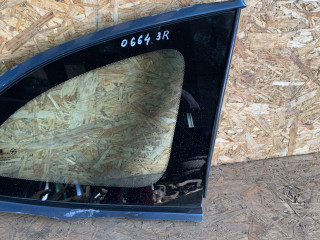 стекло кузовное боковое правое Kia Rio 1 поколение 2001, 1.3 л., бензин, МКПП, универсал