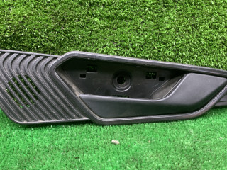 ручка внутренняя передняя правая Lada Vesta 1 поколение 2023, 1.6 л., бензин, МКПП, седан, 8450044839