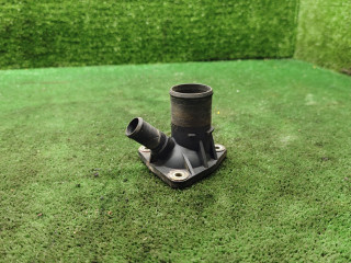 фланец (тройник) системы охлаждения Citroen Xantia 1 поколение 1998, 1.9 л., D, дизель, МКПП, хетчбэк 5 дв.