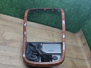 консоль салона Kia Carnival 1 поколение [рестайлинг] 2005, 2.9 л., CRDi, дизель, МКПП, минивэн