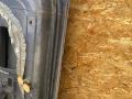 дверь передняя левая Mitsubishi Carisma 1 поколение 1997, 1.8 л., бензин, МКПП, хетчбэк 5 дв. - фото №9