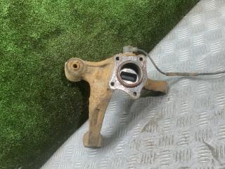 кулак задний левый Toyota Avensis 1 поколение (T220) 1998, 2.0 л., дизель, МКПП, седан