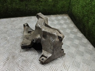 кронштейн двигателя Opel Sintra 1 поколение 1997, 2.2 л., X 22 XE, бензин, МКПП, минивэн, 90501940