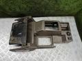 консоль салона Mitsubishi Pajero 2 поколение 1996, 3.0 л., 6G72 (SOHC 12V), бензин, АКПП, внедорожник 5 дв., 8264105010, 05810520 - фото №2
