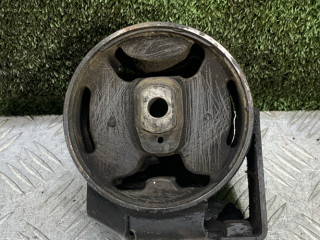 подушка крепления двигателя Volkswagen Golf 2 поколение 1990, 1.6 л., дизель, МКПП, хетчбэк 3 дв.