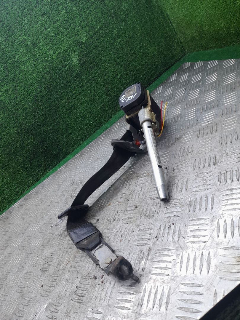 ремень безопасности Saab 9-3 1 поколение 2002, 2.0 л., бензин, МКПП, хетчбэк 5 дв. - фото №1