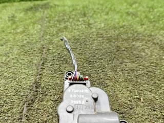 моторчик заслонки печки Chrysler Voyager 3 поколение 1997, 2.4 л., бензин, АКПП, минивэн, 4734047B