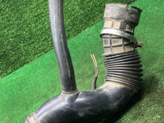 патрубок воздушного фильтра Renault Megane 1 поколение 1999, 1.6 л., бензин, МКПП, хетчбэк 5 дв., 7700866642