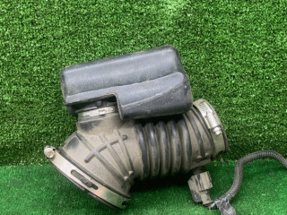 патрубок воздушного фильтра Dodge Caravan 4 поколение 2001, 2.4 л., бензин, АКПП, минивэн