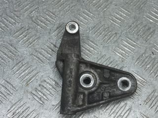 кронштейн (крепление) Mazda 626 GF 1997, 1.8 л., бензин, АКПП, седан, GA2B32603