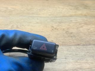 кнопка аварийной сигнализации Toyota Picnic 1 поколение XM10 2000, 2.0 л., бензин, МКПП, минивэн