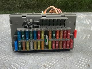 блок предохранителей Citroen Xantia 1 поколение [рестайлинг] 2000, 2.0 л., бензин, МКПП, хетчбэк 5 дв., 9627935480