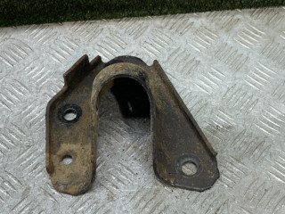 Кронштейн балки Renault Duster 1 поколение [рестайлинг] 2017, 2.0 л., бензин, МКПП, внедорожник 5 дв., полный привод