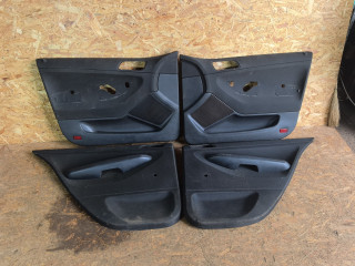 Обшивка двери (комплект) Skoda Fabia 1 поколение [рестайлинг] 2007, 1.2 л., бензин, МКПП, седан