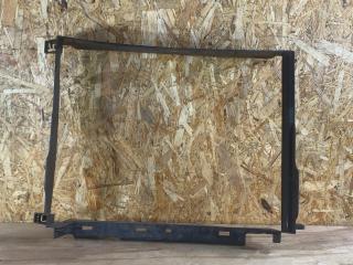 воздуховод (дефлектор) радиатора Renault Duster 1 поколение [рестайлинг] 2017, 2.0 л., бензин, МКПП, внедорожник 5 дв., полный привод, 215590775R