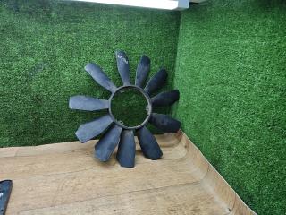 крыльчатка вентилятора (лопасти) Mercedes-Benz E-Класс W210/S210 [рестайлинг] 1999, 3.2 л., дизель, АКПП, седан, A6132000023