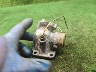 фланец (тройник) системы охлаждения Honda Accord 5 поколение [рестайлинг] 1996, 2.0 л., дизель, МКПП, седан