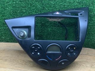 блок управления печки / климат-контроля Ford Focus 1 поколение [рестайлинг] 2005, 1.8 л., FFDA, дизель, МКПП, универсал