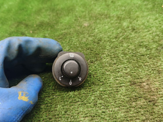 джойстик регулировки зеркал Volkswagen Polo Sedan 1 поколение 2015, 1.6 л., МКПП, седан, 6R1959565P