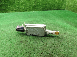 активатор замка багажника Rover 200 Series 3 поколение 1997, 1.4 л., бензин, МКПП, хетчбэк 5 дв.