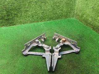 петля капота Opel Sintra 1 поколение 1997, 2.2 л., X 22 XE, бензин, МКПП, минивэн