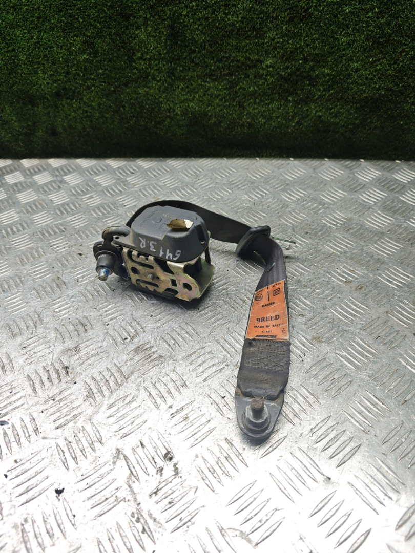 ремень безопасности Fiat Marea 1 поколение 2000, 1.6 л., бензин, МКПП, универсал - фото №1