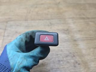 кнопка аварийной сигнализации Nissan Almera N15 1998, 1.6 л., бензин, МКПП, хетчбэк 5 дв.