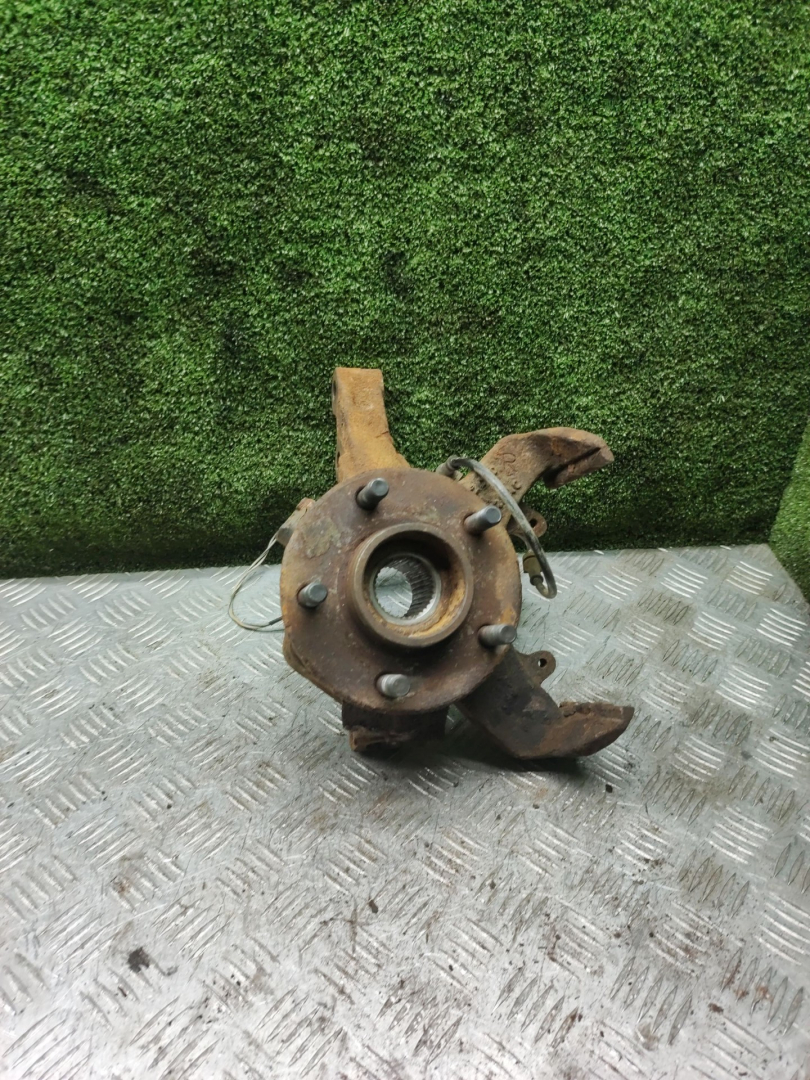 ступица передняя правая Chrysler 300M 1 поколение 2002, 3.5 л., бензин, АКПП, седан - фото №1