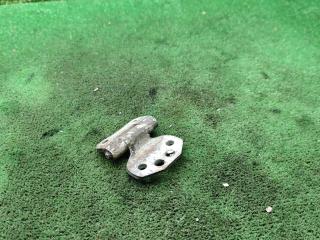 петля двери Mercedes-Benz E-Класс W124 [рестайлинг] 1993, 3.0 л., дизель, МКПП, седан