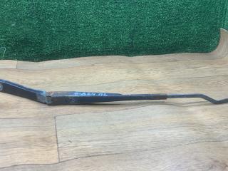 щеткодержатель (поводок стеклоочистителя, дворник) Honda Accord 5 поколение [рестайлинг] 1997, 1.9 л., F18A3, бензин, МКПП, седан