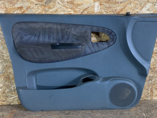 обшивка двери передняя левая Renault Scenic 1 поколение 1998, 1.6 л., бензин, МКПП, минивэн