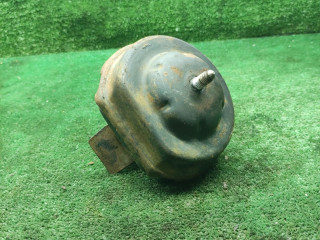 подушка крепления двигателя Volkswagen Passat B3 1990, 1.8 л., mono, бензин, МКПП, седан, 191199279E