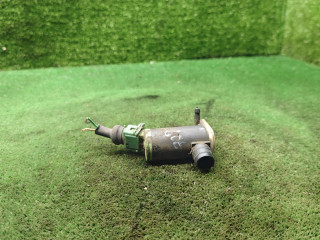 насос (моторчик) омывателя стекла Citroen Xantia 1 поколение [рестайлинг] 2000, 2.0 л., бензин, МКПП, хетчбэк 5 дв.