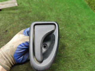 ручка внутренняя передняя левая Renault Logan 1 поколение 2006, 1.4 л., бензин, МКПП, седан