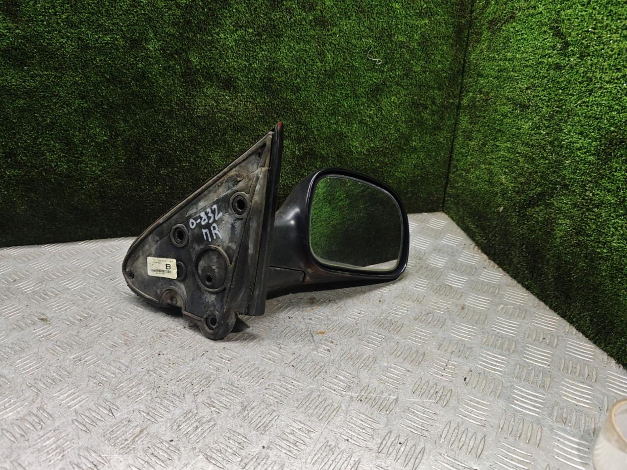 зеркало наружное правое Dodge Caravan 4 поколение 2002, 2.4 л., бензин, АКПП, минивэн - фото №1