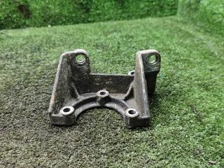 кронштейн двигателя Chrysler 300M 1 поколение 2002, 3.5 л., бензин, АКПП, седан