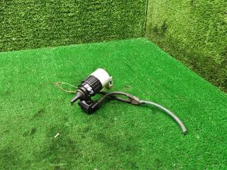 насос (моторчик) омывателя стекла Nissan Serena С23 [рестайлинг] 1995, 2.3 л., дизель, МКПП, минивэн