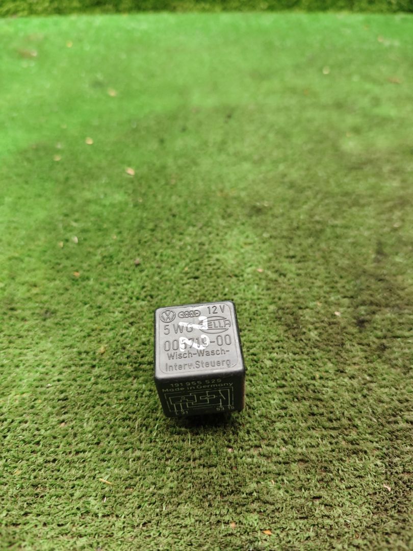 реле (прочие) Volkswagen Golf 2 поколение 1990, 1.8 л., бензин, МКПП, хетчбэк 3 дв., 191955529, 72 - фото №1