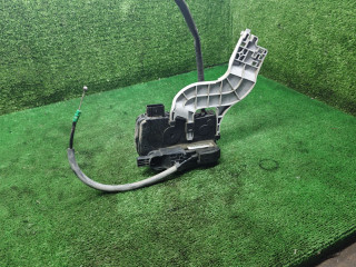 замок двери задней правой Kia Sportage 3 поколение 2011, 2.0 л., бензин, АКПП, внедорожник 5 дв., полный привод, 812403U000