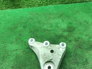 кронштейн (крепление) Volkswagen Polo Sedan 1 поколение [рестайлинг] 2019, 1.6 л., MPI, бензин, МКПП, седан, 6R0199185A