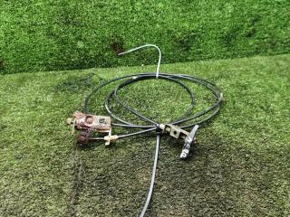 трос открывания лючка топливного бака Kia Rio 1 поколение 2001, 1.3 л., бензин, МКПП, универсал