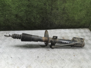 амортизатор задний правый Renault Duster 1 поколение [рестайлинг] 2017, 2.0 л., бензин, МКПП, внедорожник 5 дв., полный привод