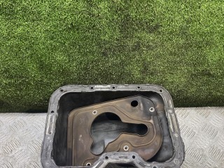 масляный поддон Toyota Avensis 1 поколение (T220) 1999, 1.6 л., 4A-FE, бензин, МКПП, седан, передний привод