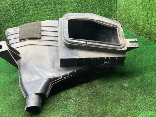 корпус воздушного фильтра Hyundai H-1 Starex [рестайлинг] 2004, 2.5 л., дизель, МКПП, микроавтобус