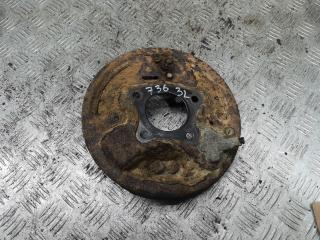 защитный кожух тормозного механизма Toyota Corolla 7 поколение (E100) 1995, 1.6 л., 4A-FE, бензин, МКПП, хетчбэк 3 дв.