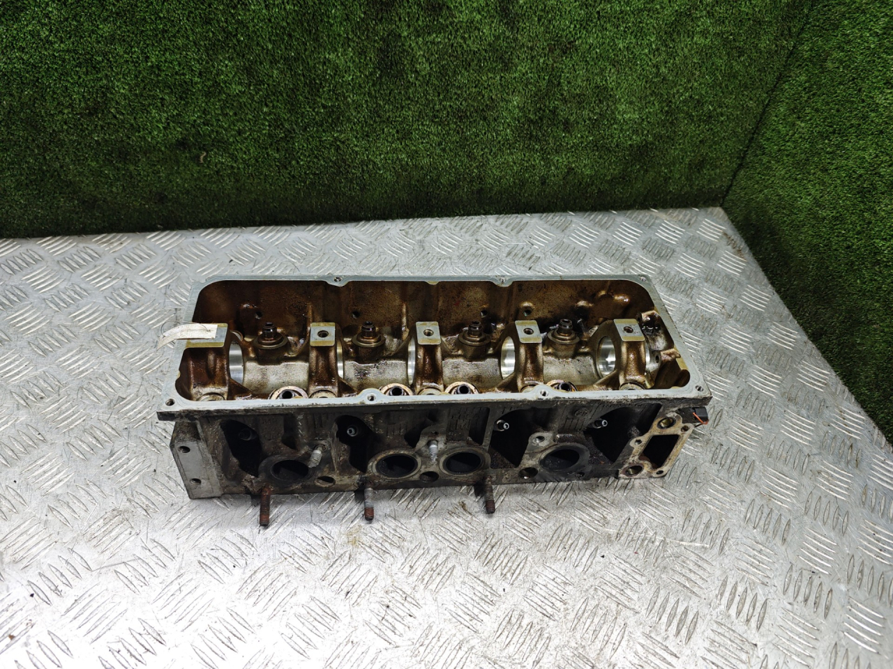 головка блока цилиндров Renault Logan 1 поколение 2008, 1.6 л., бензин, МКПП, универсал, FDFA - фото №1